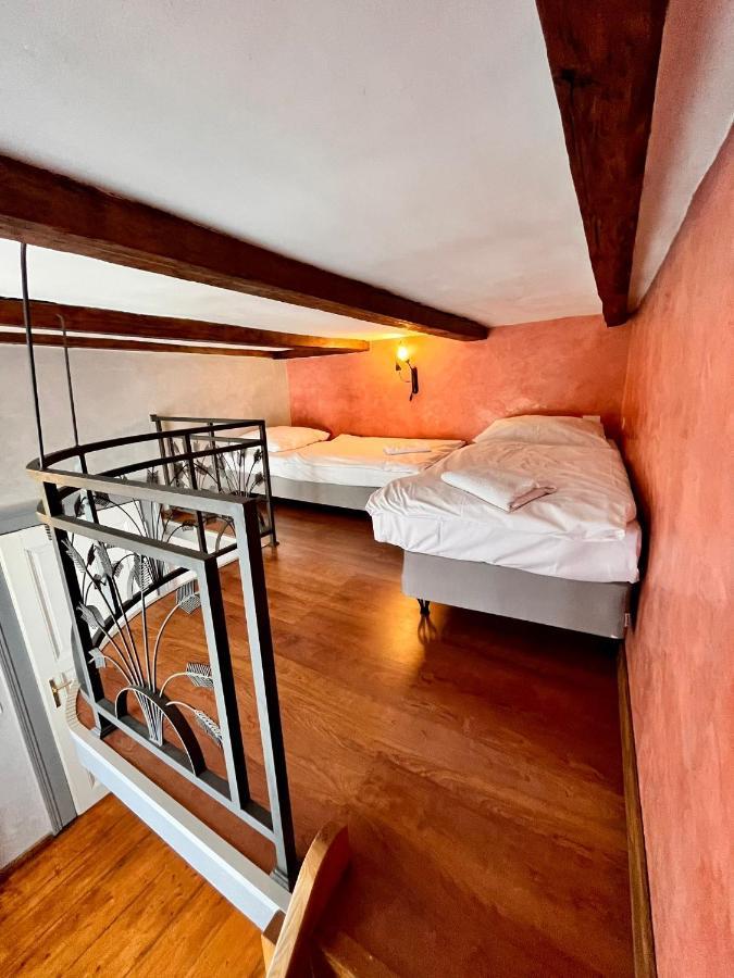 Aparthotel Casa Italia Praga Exterior foto