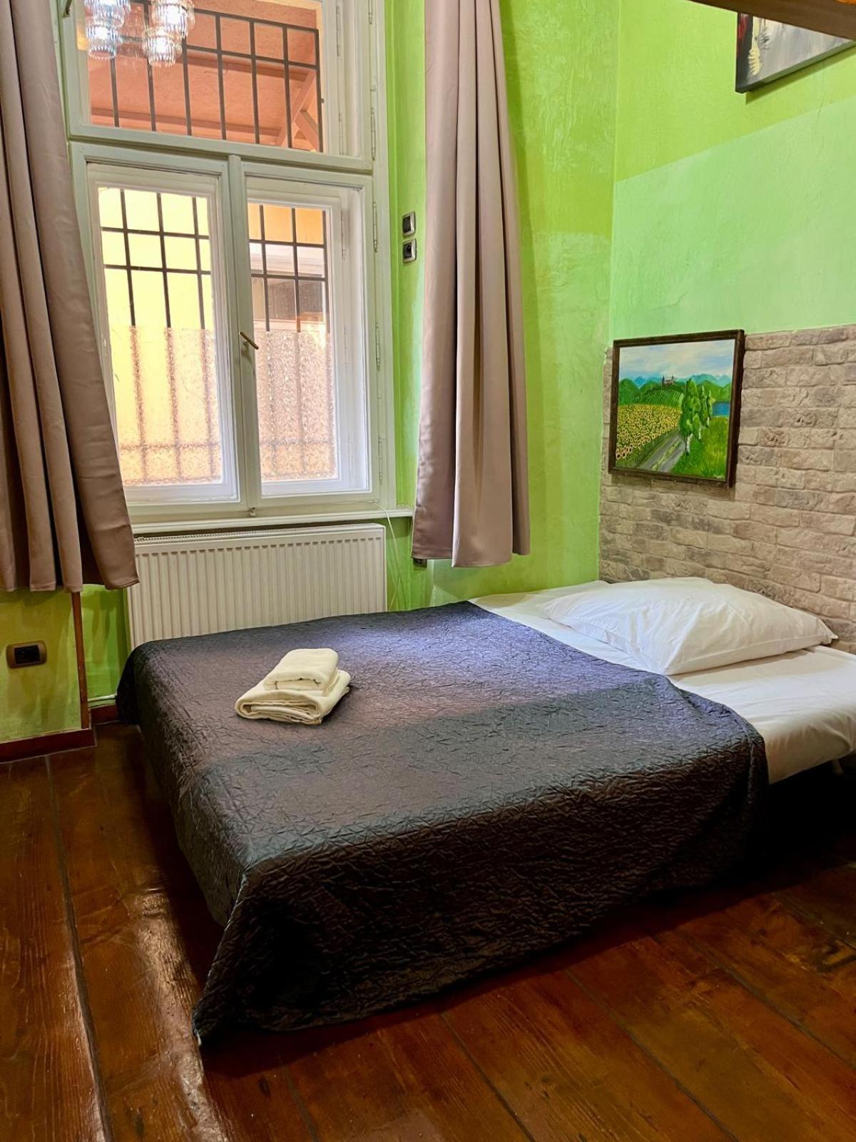Aparthotel Casa Italia Praga Exterior foto