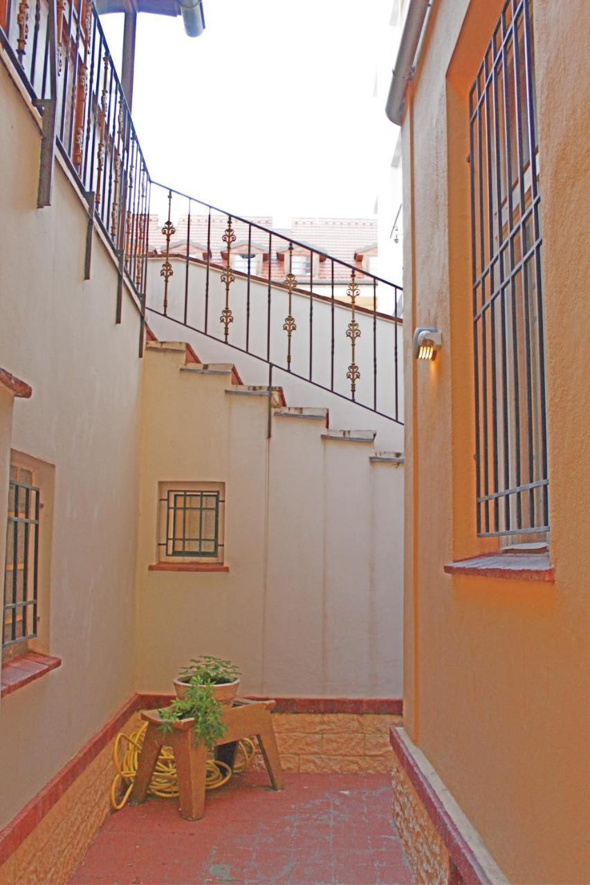 Aparthotel Casa Italia Praga Exterior foto